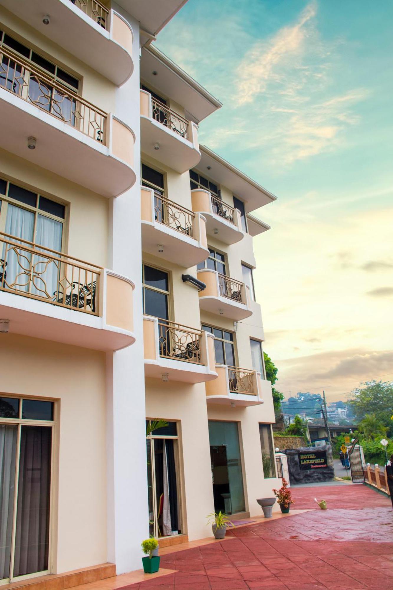 Hotel Lakefield Kandy Bagian luar foto